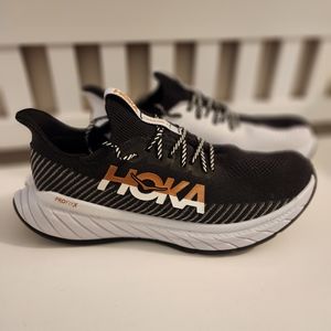 HOKA Carbon X 3